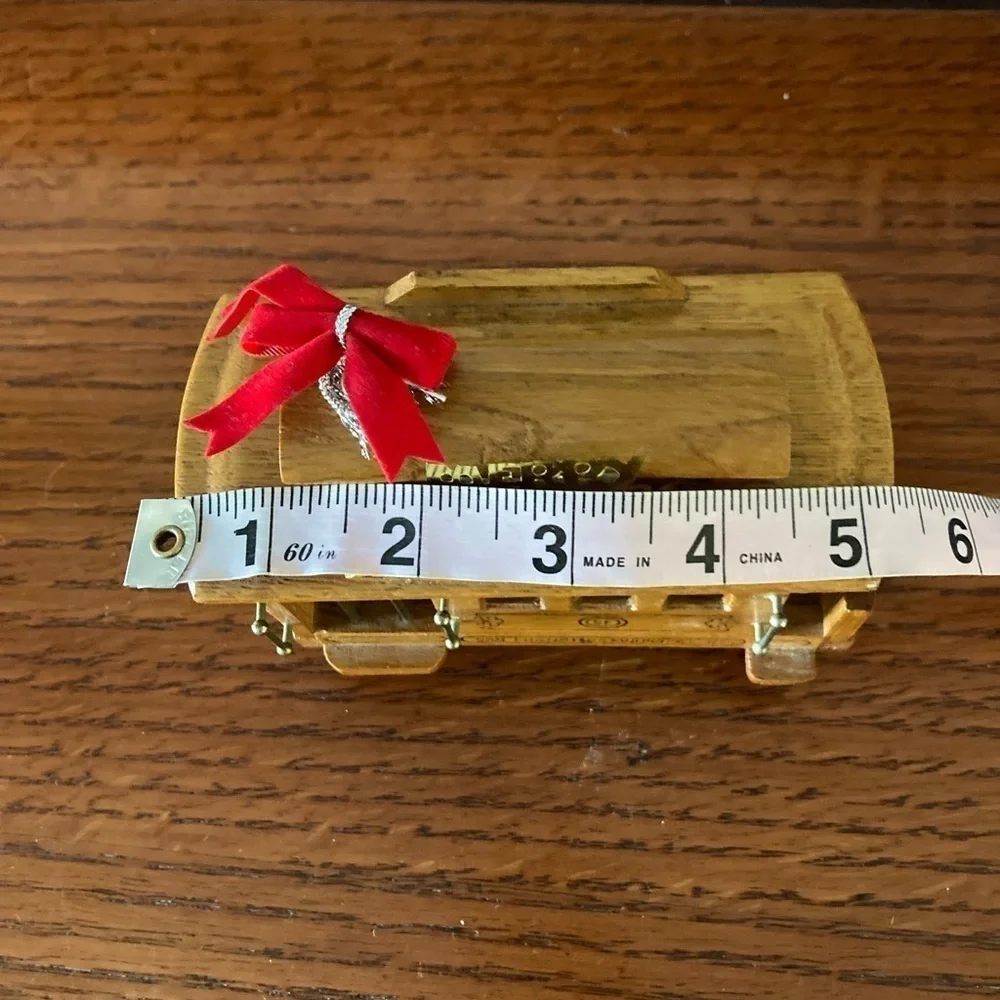 I left my heart in San Francisco Trolly Car music box